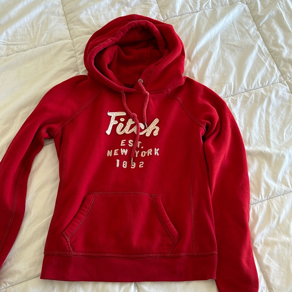 Abercrombie sweater sweatshirt pullover red